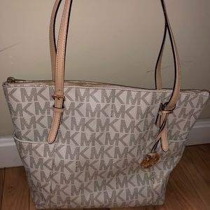 MICHAEL KORS HANDBAG